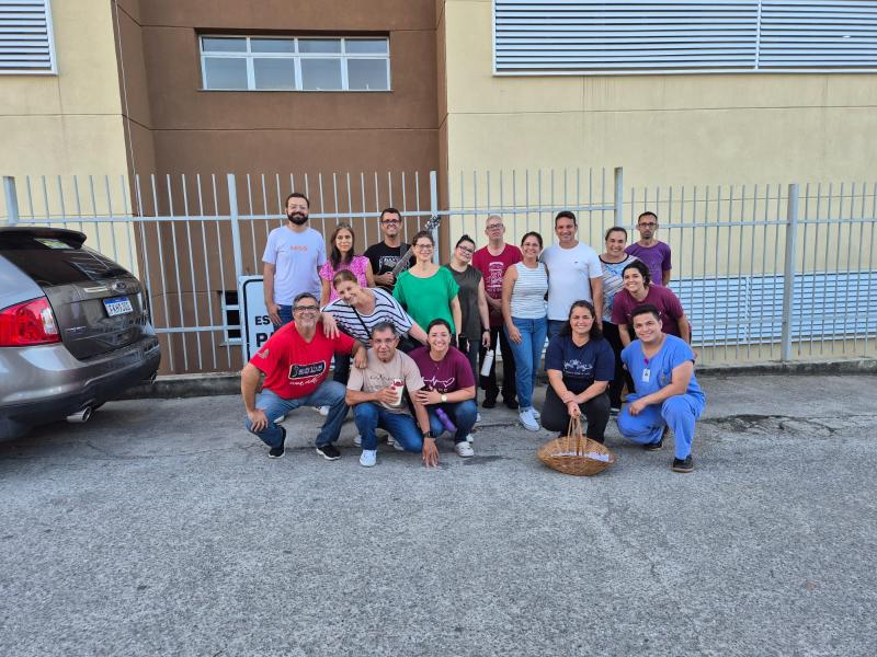 Projeto IDE leva música, fé e acolhimento ao Hospital Regional Dr. Leopoldo Bevilacqua
